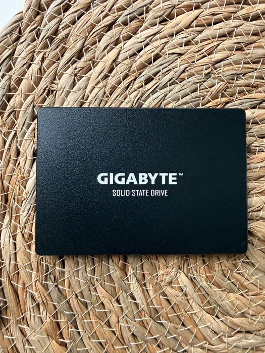 SSD Gigabyte 120GB
