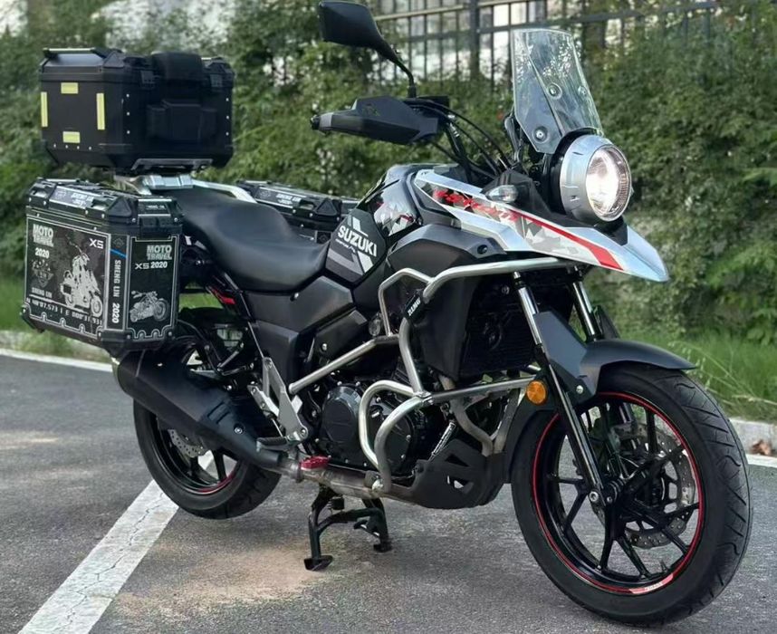 Мотоцикл Suzuki DL250