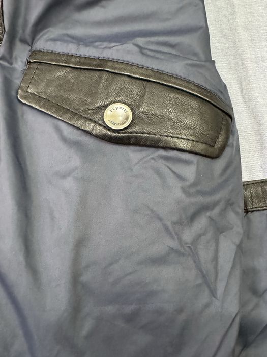 Мъжко яке от естествена кожа BUGATTI .Размер XL