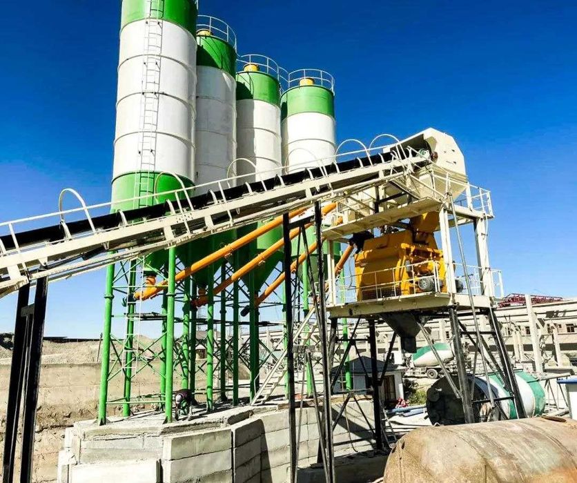 Бетонные завод 35m3/ч-120m3/ч есть в наличии Сервис:10-год