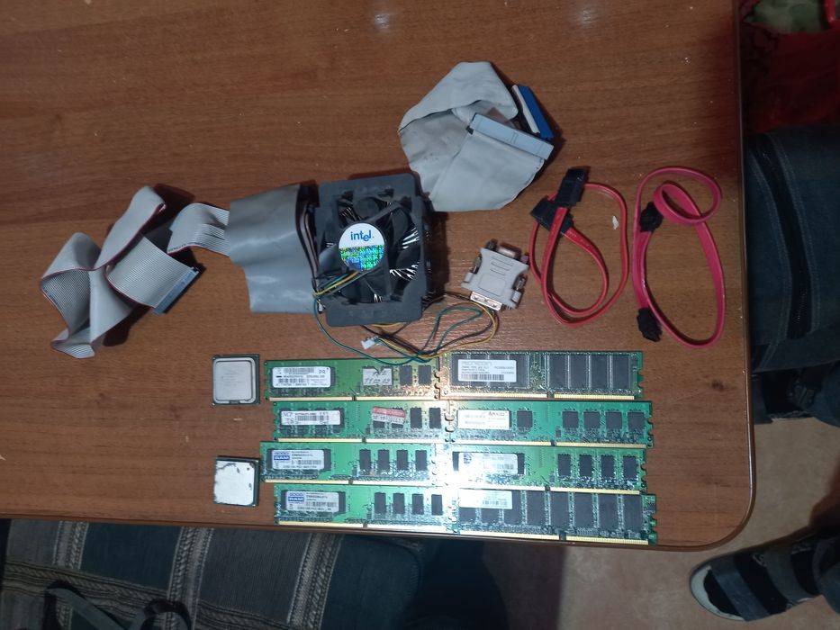 Комплектующие  на ПК