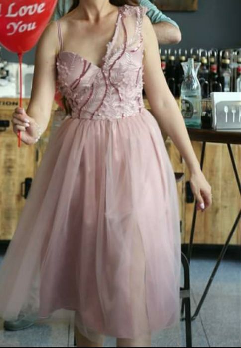 Rochie eleganta midi roz prăfuit