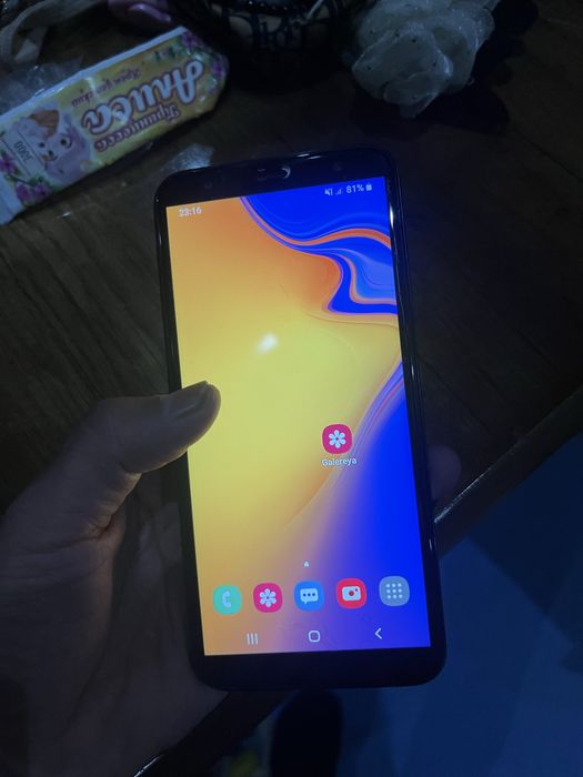 samsung. galaxy. j6 plus