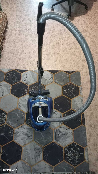 Пылесос ViTEK в хорошем состоянии!