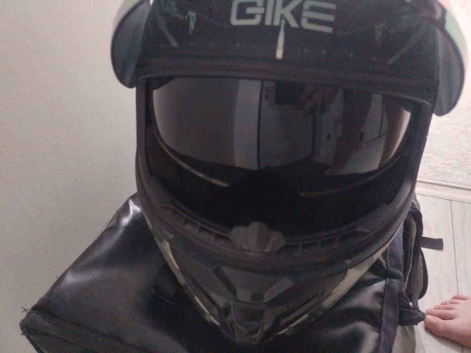 Продам мото шлем GIKE