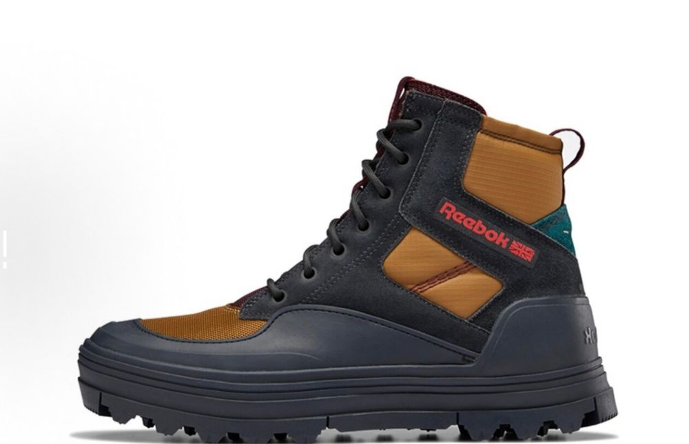 Трекинговые ботинки женские