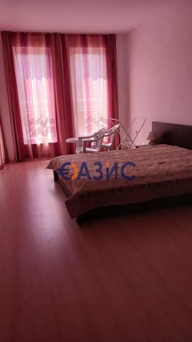 Продава се Двустаен апартамент в к.к. Слънчев бряг - 62 кв.м за 678 €/кв.м - Снимка #4