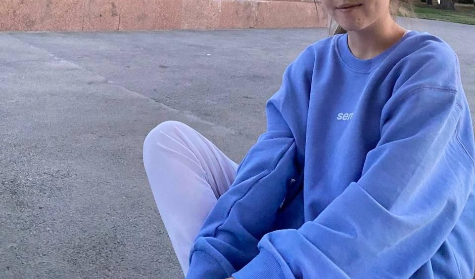 Свитшот от Qazaq Republic