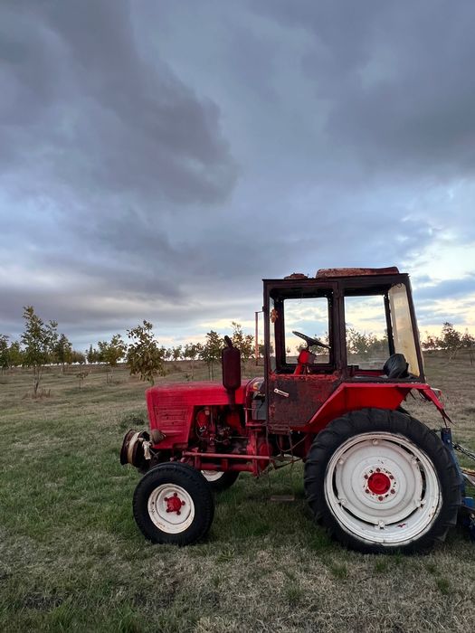 Трактор Владимирец