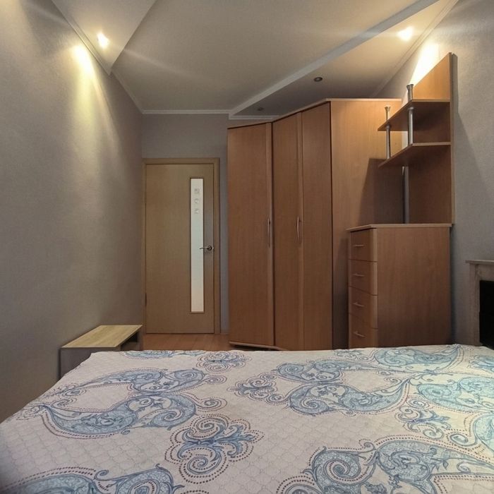 Продам 2 ком квартиру в центре