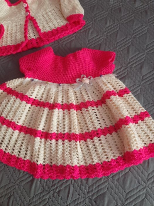 Costumaș fetițe croșetat nou