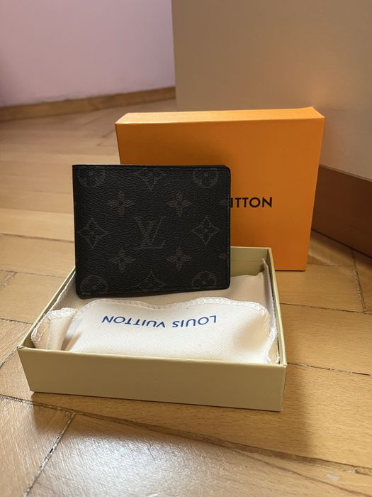 Кожен портфейл, LV Wallet