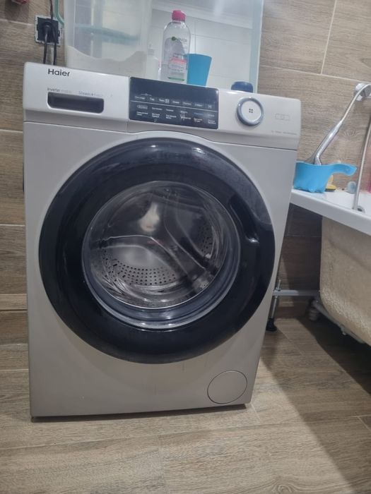 Продам стиральную машинку