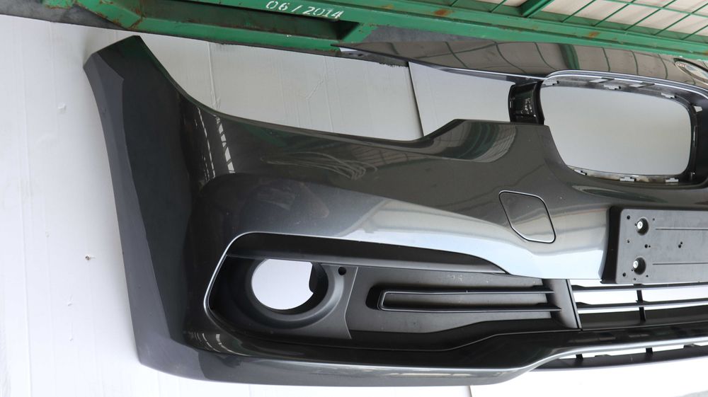 Предна броня БМВ Ф30 фейслифт F30 LCI