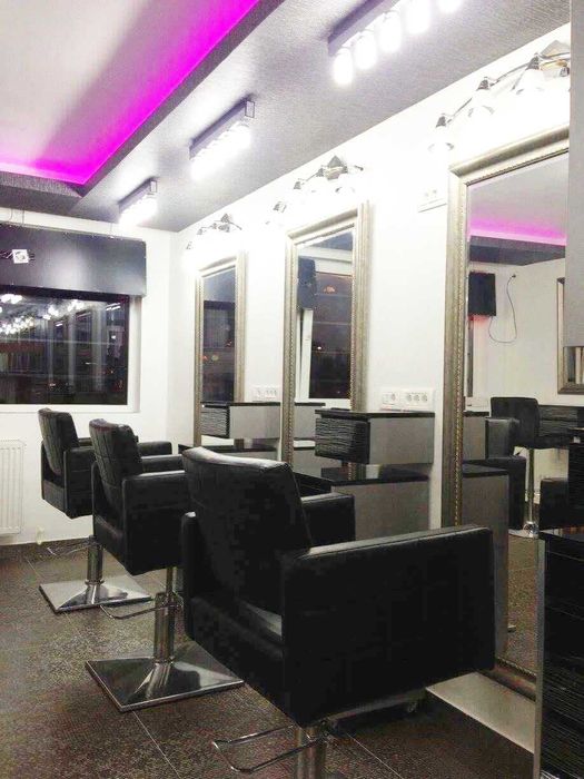 VANZARE Spatiu Comercial - Salon Infrumusetare FULL UTILAT - 28mp