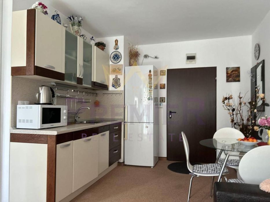 Продава се Двустаен апартамент в Бургас, Сарафово - 51 кв.м за 1530 €/кв.м - Снимка #3