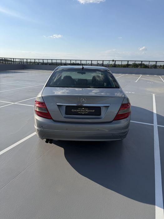 MERCEDES-BENZ C-Class 2010 — imagine 4