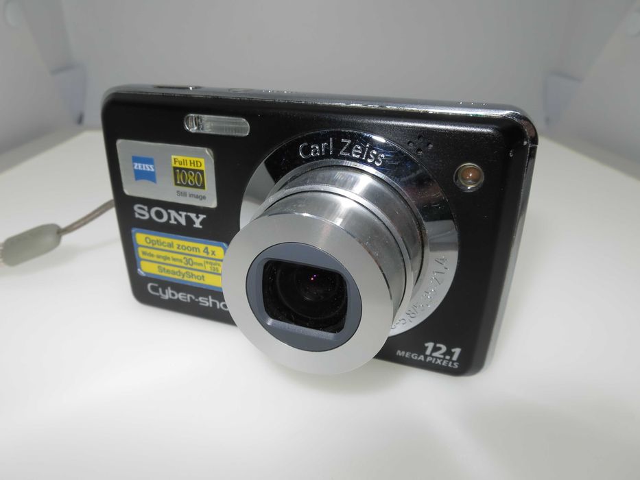 SONY Cyber-shot W210 компактен цифров фотоапарат дигитална камера