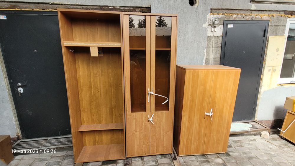 Продаётся офисная мебель