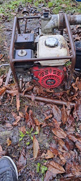 Reparati motoare de 6 cai Dezmembrez și repar