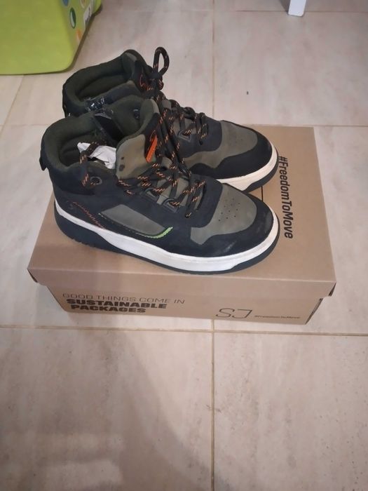 Детски зимни обувки, размер EU 30