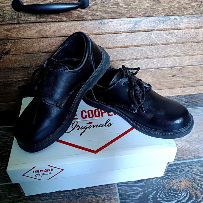 Детски официални обувки Lee Cooper р.30.5