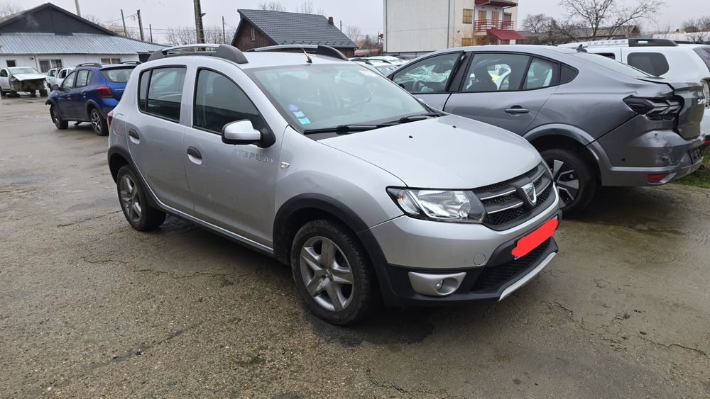 Dacia Sandero Stepway 0.9 tce 2015 avariat Lovit