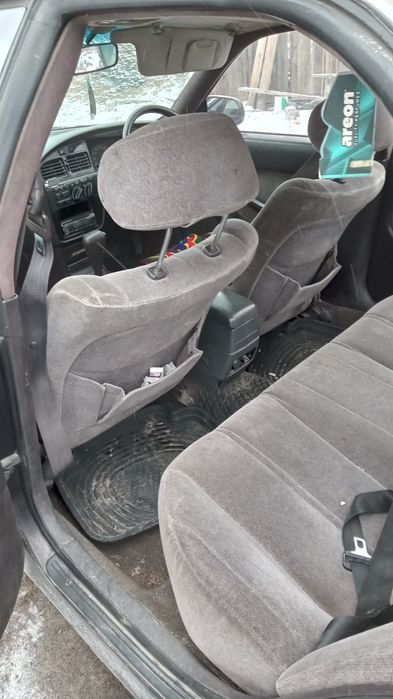 Продам машину Тойота Виста