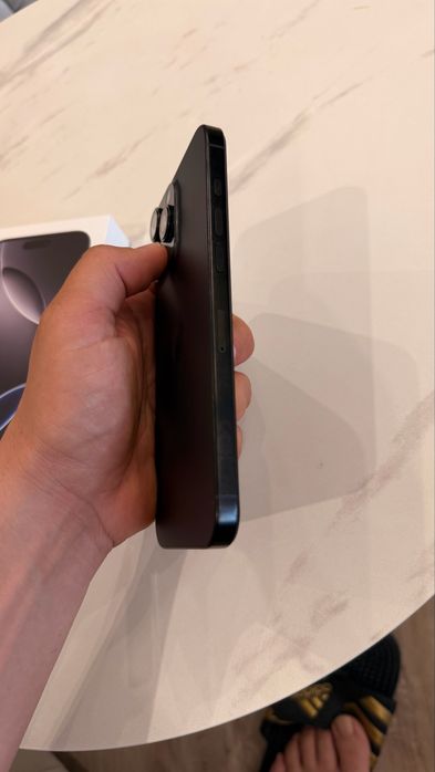 Apple IPhone 16 Pro Max Гаранционен