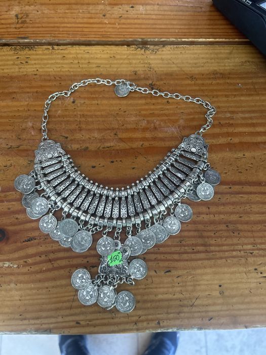 Продавам Старинни Накити
