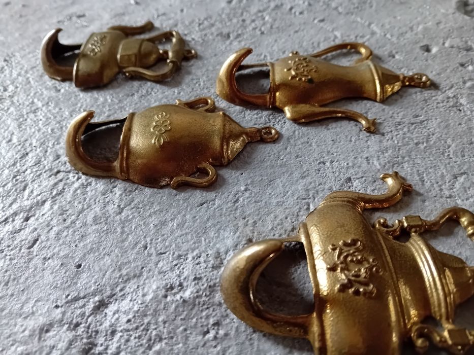 Agățătoare bucătărie.  Cuier bucătărie.