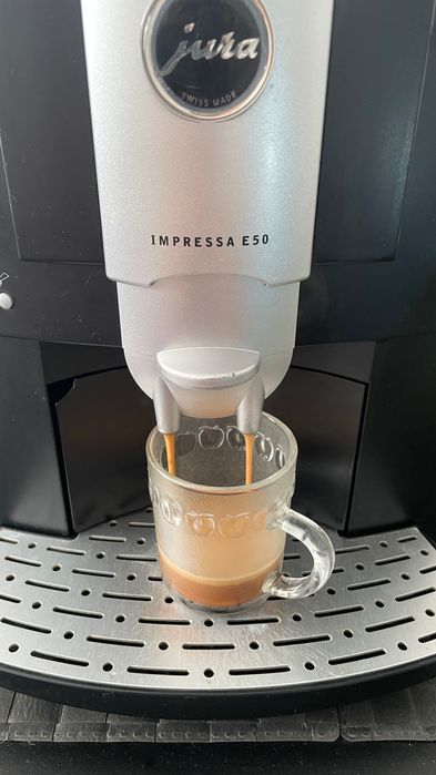 Кафемашина Jura Impressa E50