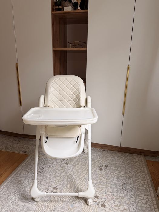 Продам стульчик для кормления