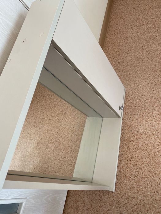 Зеркальный шкаф для ванной