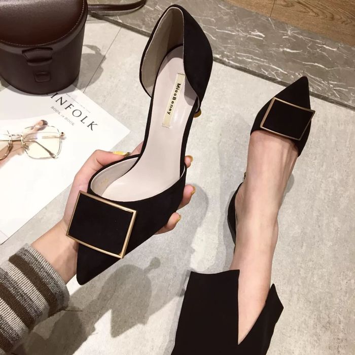 Красивая обувь для девушек