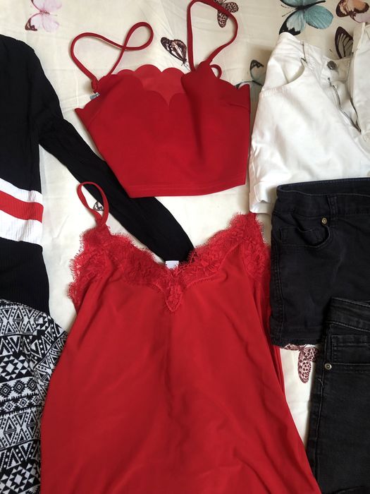 Топове и къси панталонки