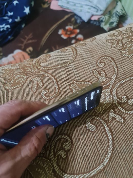 Продам айфхон 11про 64г 70000,