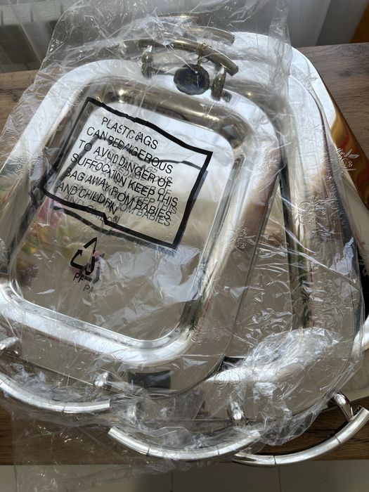 Продам 3 металлических подноса