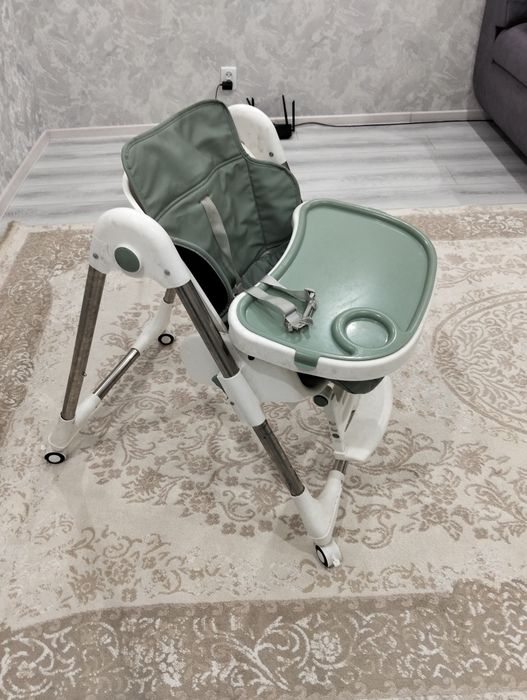 Продам детский стульчик для кормления