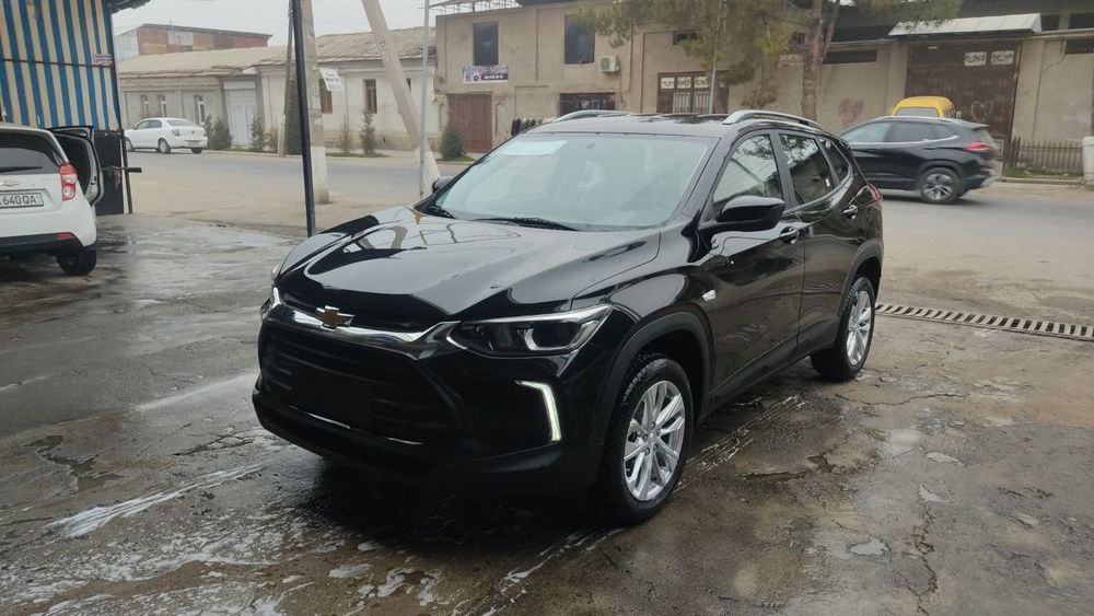 Автомобиль Трекер 2