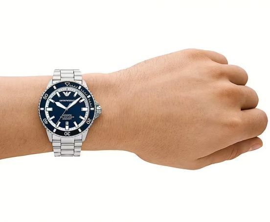 Emporio Armani 
Sea Explorer