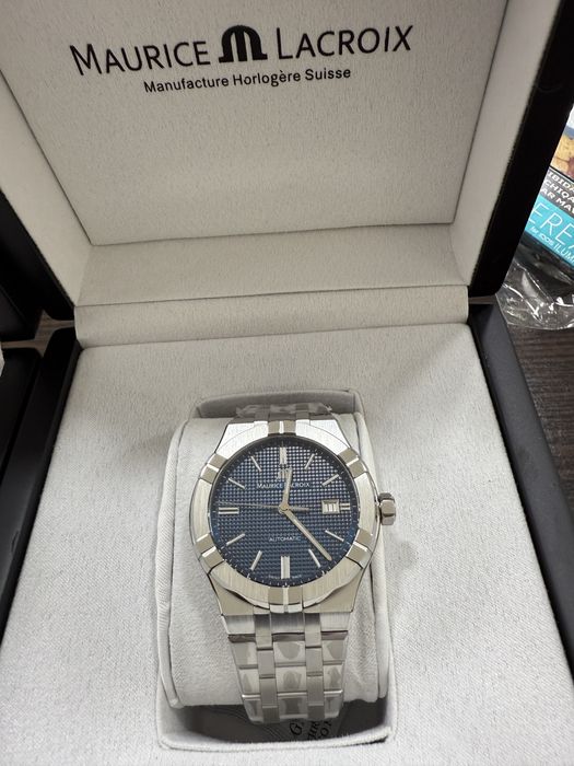 Часы Maurice Lacroix