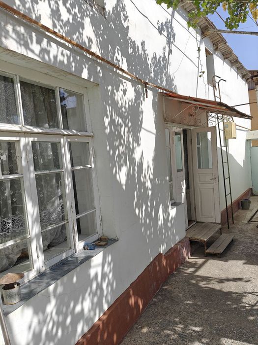 Продаётся дом в центре