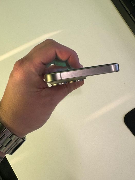 iphone 15 pro max 512gb 90% akb