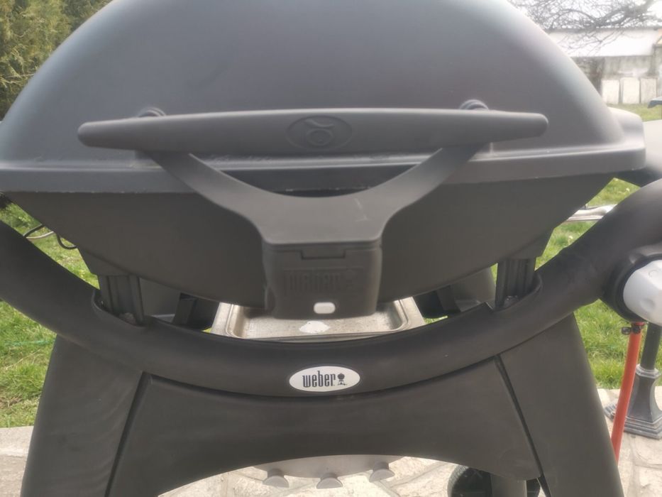 Газово барбекю Weber W3000