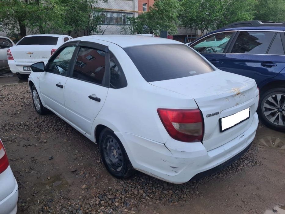 Автомобиль Гранта