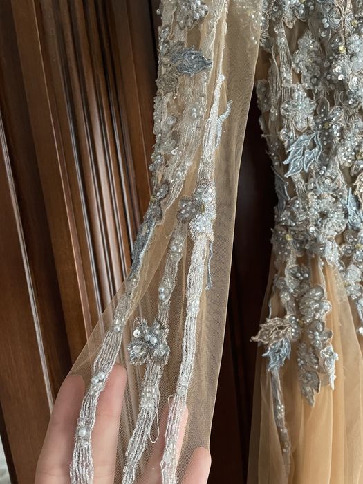 Rochie de ocazie cusută manual măsura S