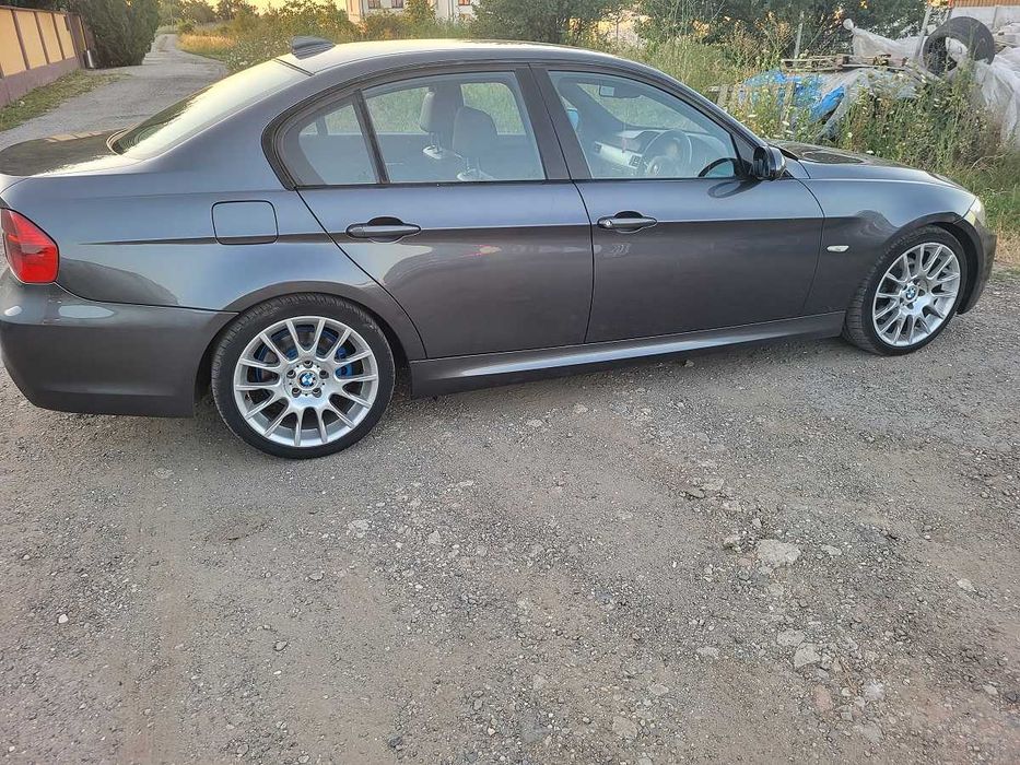 Usa,usi bmw e90 diverse culori DEZMEMBREZ BMW E90 E91