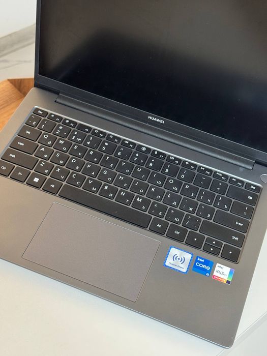 Huawei i5/12, SSD 512GB