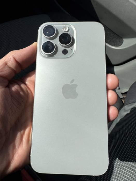 iPhone 15 Pro Max 256 gb LL/A